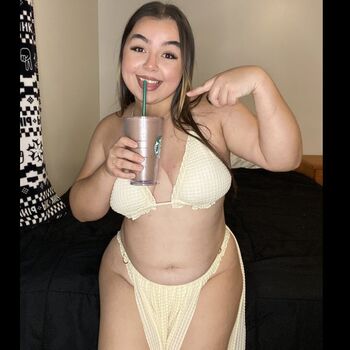 Full leaked Msgoldencherry private onlyfans photo