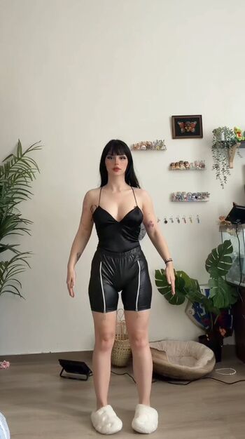 Full leaked Muatori  page private onlyfans photo