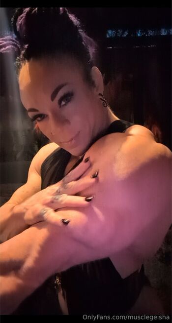 musclegeisha