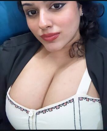 Full leaked Muskaan varshney private onlyfans photo