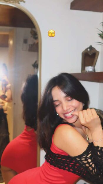 Full leaked Muskan karia page private onlyfans photo