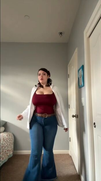 Full leaked Mya the papaya private onlyfans photo