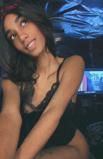 Full leaked Mykkie maddox private onlyfans photo