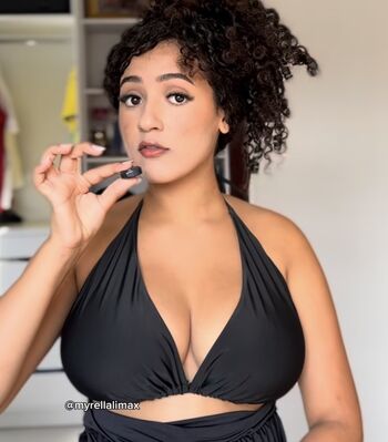 Full leaked Myrella limax private onlyfans photo