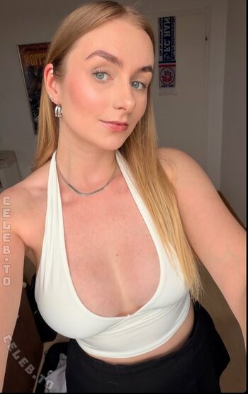 Full leaked Naadine private onlyfans photo