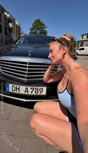 Full leaked Naadine private onlyfans photo