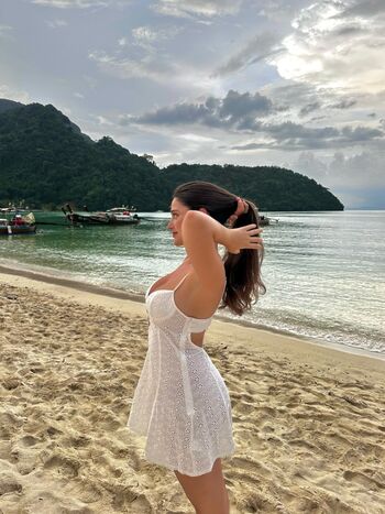 naama_yanay // naama yanay // naamayanay // naamayanayy