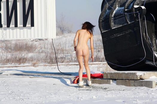Nackt In Russland