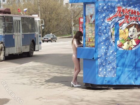 Nackt In Russland