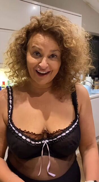 Nadia Sawalha