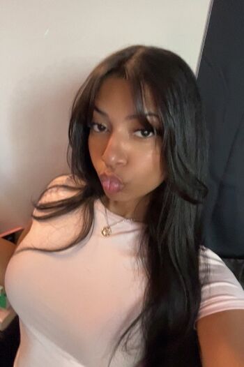 Full leaked Nadyatsya private onlyfans photo