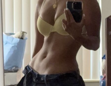 Full leaked Nahrin khan private onlyfans photo