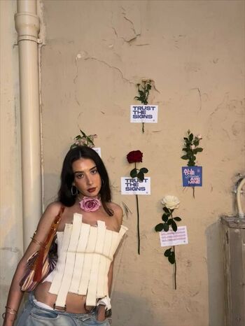 Full leaked Naika private onlyfans photo