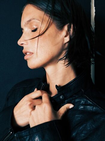 Naila Van Kommer