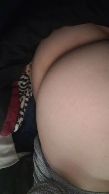 Full leaked Naiomi bull private onlyfans photo