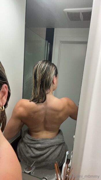 Full leaked Nam mommy private onlyfans photo