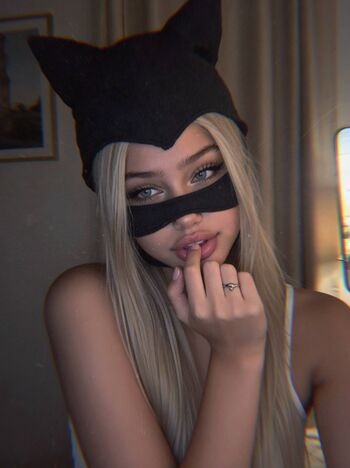 Full leaked Naomi aiello page private onlyfans photo
