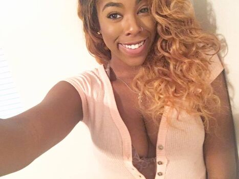 Full leaked Naomi simone private onlyfans photo