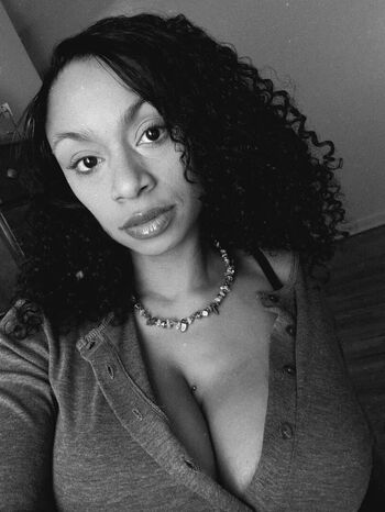 Naomi_