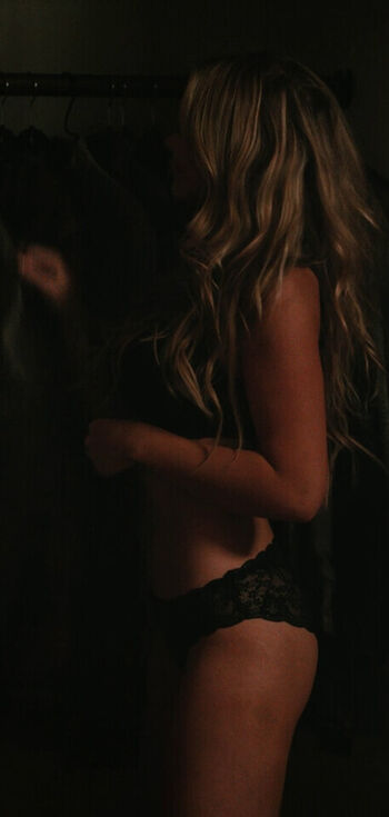 Full leaked Natalie alyn lind  page private onlyfans photo