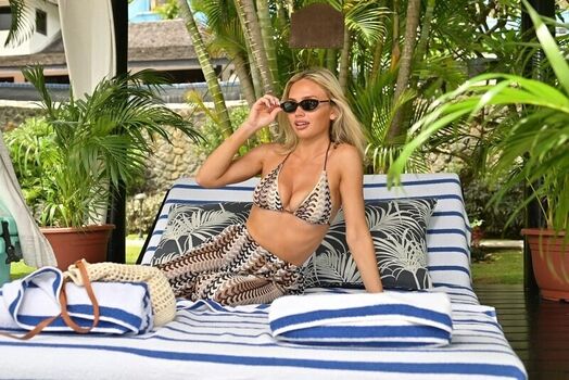 Natalie Alyn Lind