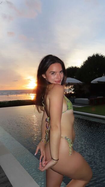 Full leaked Natalie mariduena page private onlyfans photo