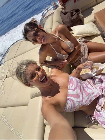 Full leaked Natasha oakley page private onlyfans photo