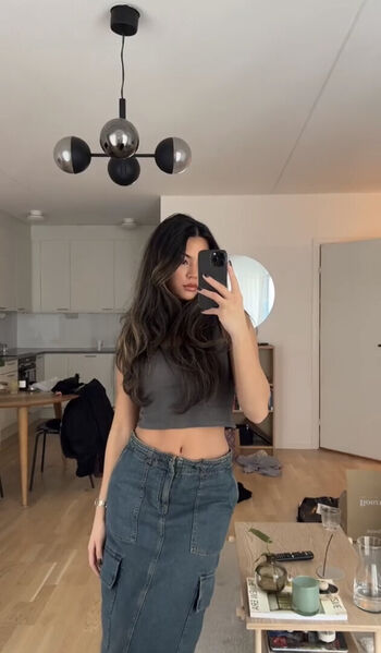 Full leaked Nathalie lok page private onlyfans photo