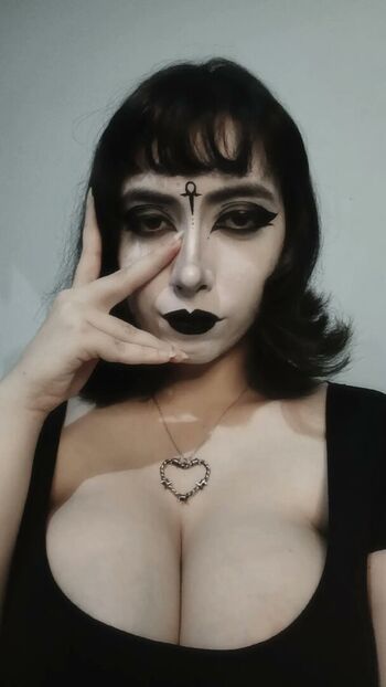 Full leaked Nathashavampira private onlyfans photo