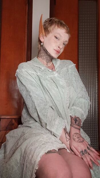 Full leaked Nausicaarondina page private onlyfans photo