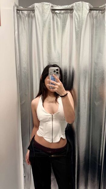 Full leaked Nayfi bardales private onlyfans photo