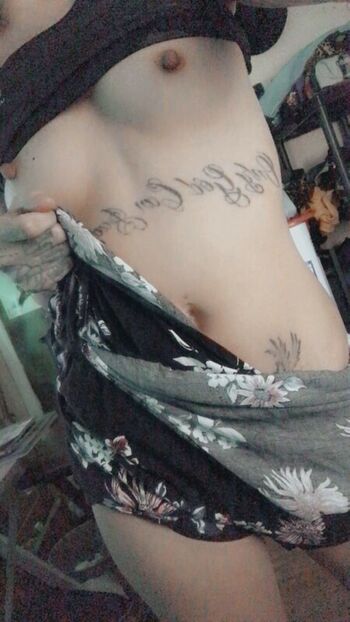 Full leaked Naynaythedancer private onlyfans photo