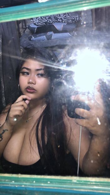 Full leaked Nesh private onlyfans photo