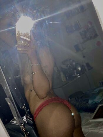 Full leaked New zealand girls page private onlyfans photo