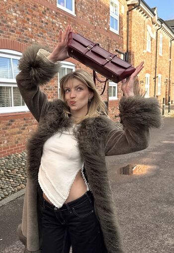 Full leaked Niamh adkins private onlyfans photo