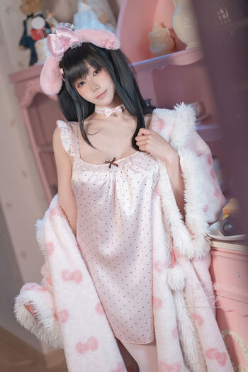 Full leaked Niantutu page private onlyfans photo