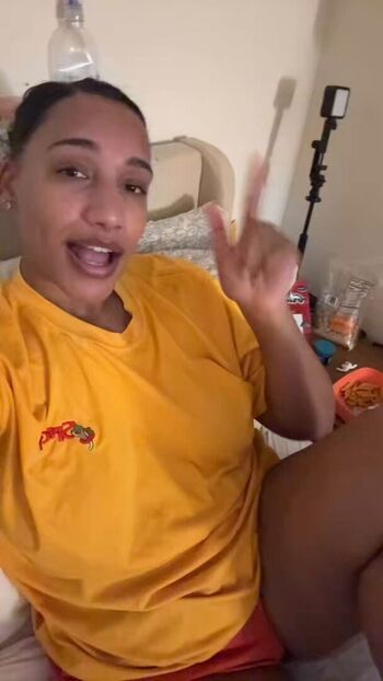 Full leaked Niasimonexo private onlyfans photo
