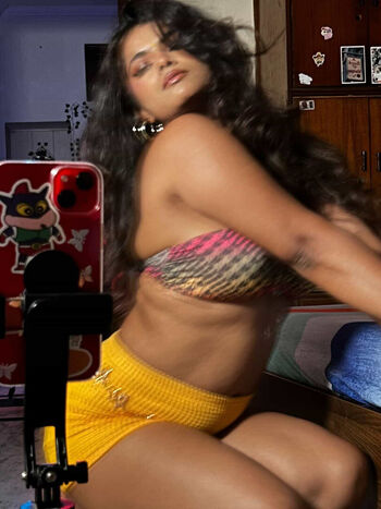 Full leaked Nidhi goel private onlyfans photo