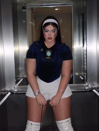 Full leaked Niic ca private onlyfans photo