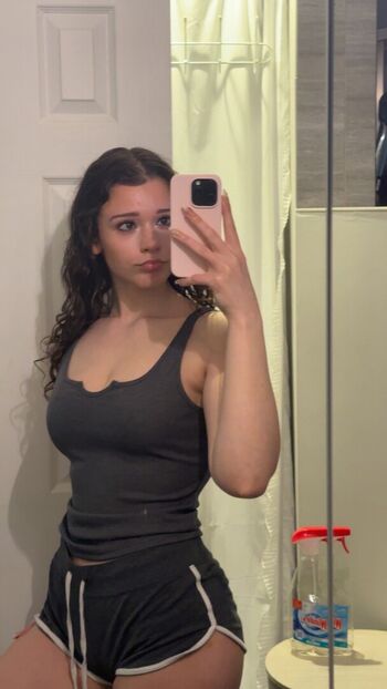 Full leaked Nikki woods private onlyfans photo