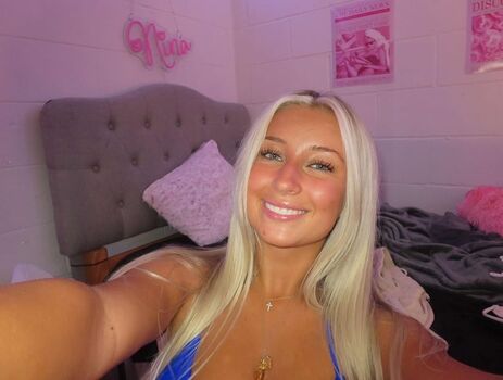 Full leaked Dogtorizzy / private onlyfans photo