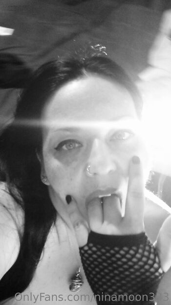 ninamoon333
