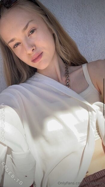 Full leaked Ninaslaws private onlyfans photo