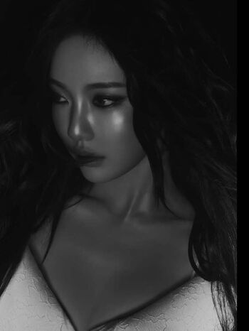 Full leaked Ningning aespa page private onlyfans photo