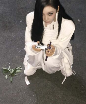 Full leaked Ningning aespa private onlyfans photo
