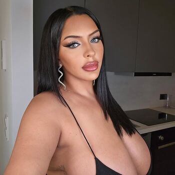 Full leaked Nivien kharbeiti page private onlyfans photo