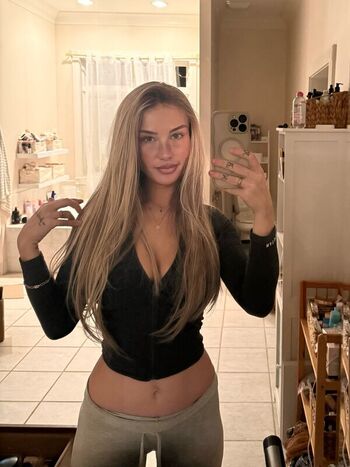 Full leaked Niykee heaton private onlyfans photo