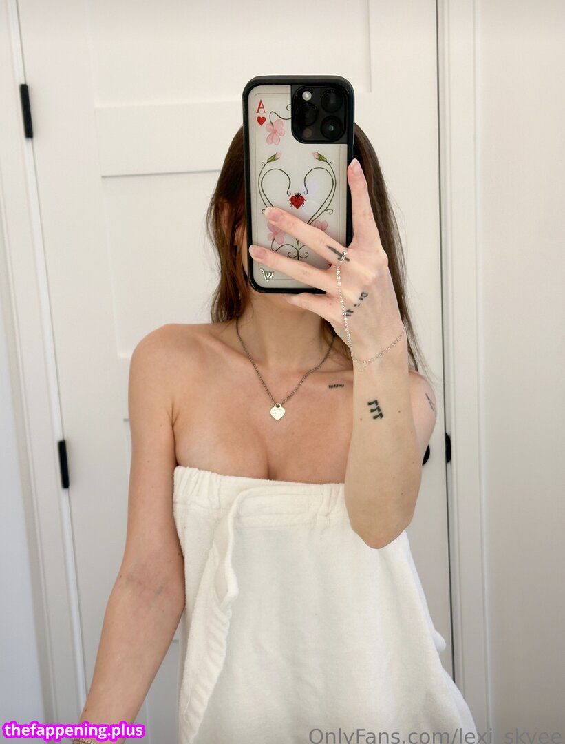 Katelyn Elizabeth / katelynelizabeth / nnayetakk Fotografie OnlyFans Dezbrăcată #1243