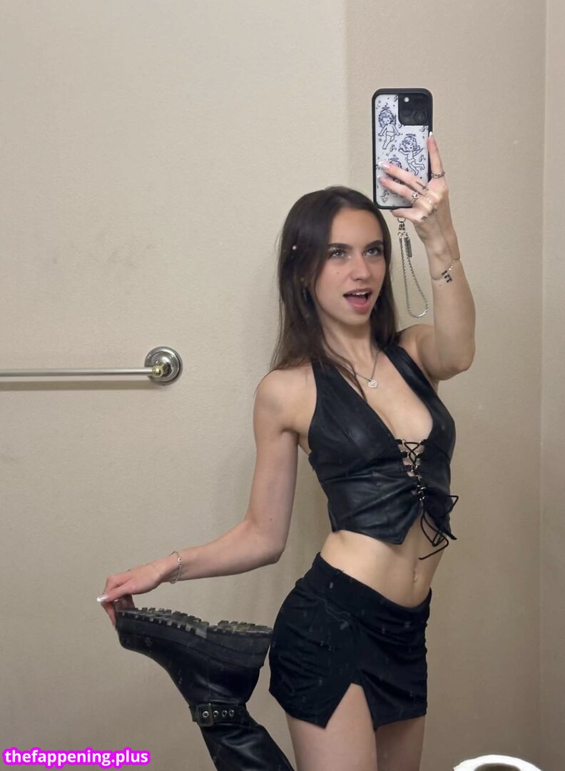 Katelyn Elizabeth / katelynelizabeth / nnayetakk Photo OnlyFans Nu #1336