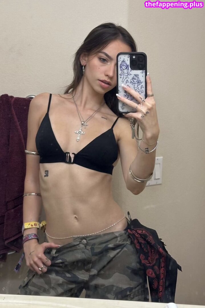 Katelyn Elizabeth / katelynelizabeth / nnayetakk Photo OnlyFans Nu #1412